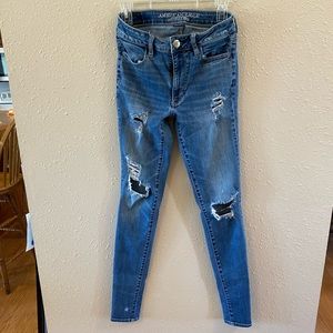 American Eagle blue jeans size 6